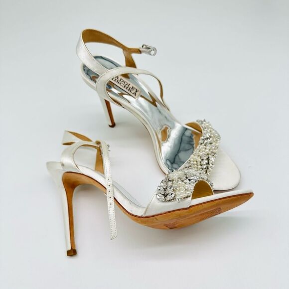 Badgley Mischka   Katy Springtime Stiletto  White and Silver Embellished Heels - Picture 3 of 8